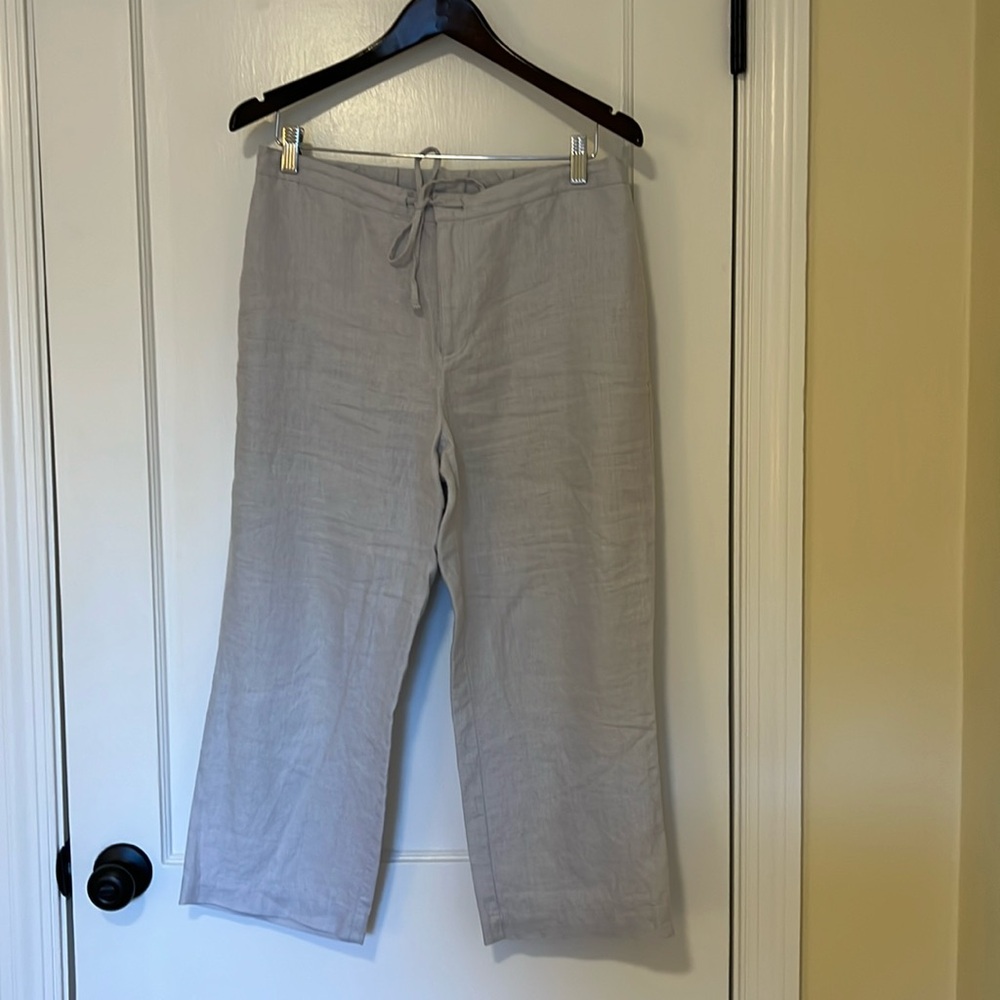 Liz Claiborne light blue linen cropped pants